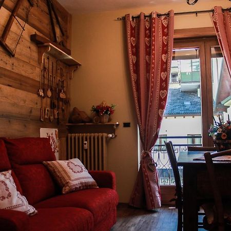 Dimora Delle Alpi Daire Aosta Dış mekan fotoğraf