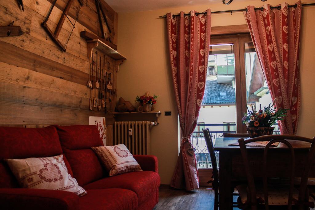 Dimora Delle Alpi Daire Aosta Dış mekan fotoğraf