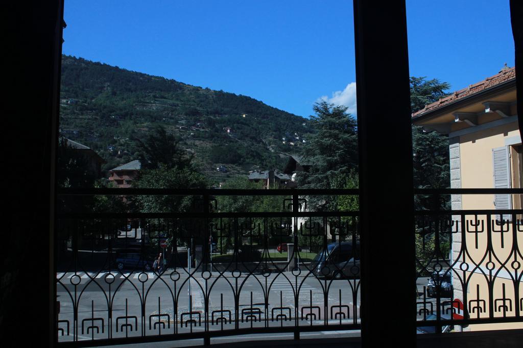 Dimora Delle Alpi Daire Aosta Dış mekan fotoğraf